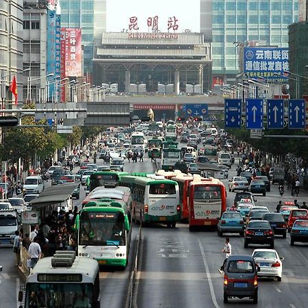 Jinjiang Inn Kunming Changshui Airport Guandu Exteriör bild